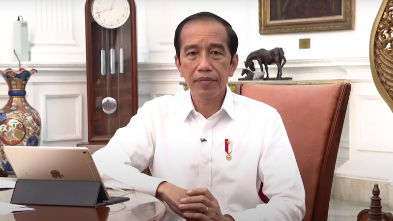 Presiden Joko Widodo Resmi Cabut Investasi Miras Lewat Siaran Virtual